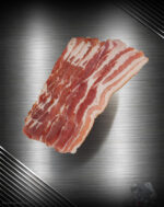 Saftiger, fein marmorierter Duroc Bacon – zart geräuchert und aromatisch im Duft