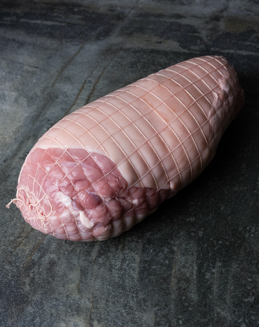 Rollbraten aus der Schulter vom Jungschwein Rollbraten vom Lamm | Lamm aus Neuseeland – Bild 1