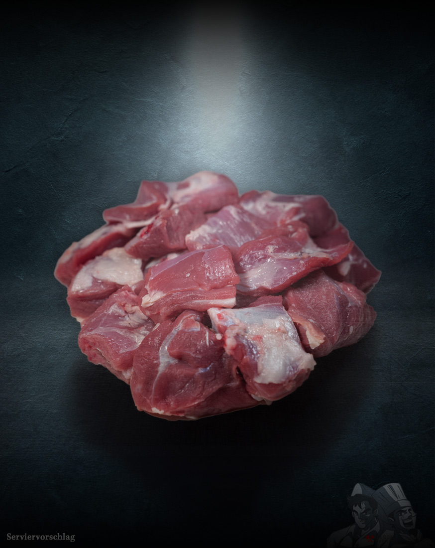 Fläminger Kalbsgulasch – fein geschnitten, mager & regional Zartes, mageres Fläminger Kalbsgulasch aus der Region Berlin-Brandenburg, handwerklich geschnitten