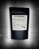 Auf einem edlen Untergrund liegt die Seefeuer Fisch Gewürzmischung von Fleischer und der Koch – ein aromatischer Blend aus Zitronenfrische, Sumach, Dill und warmen Gewürzen mit feiner Schärfe.